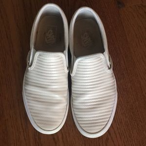 Women’s size 9.5 Vans